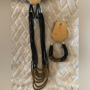 Beaded set, black and brown with matching bracelet
